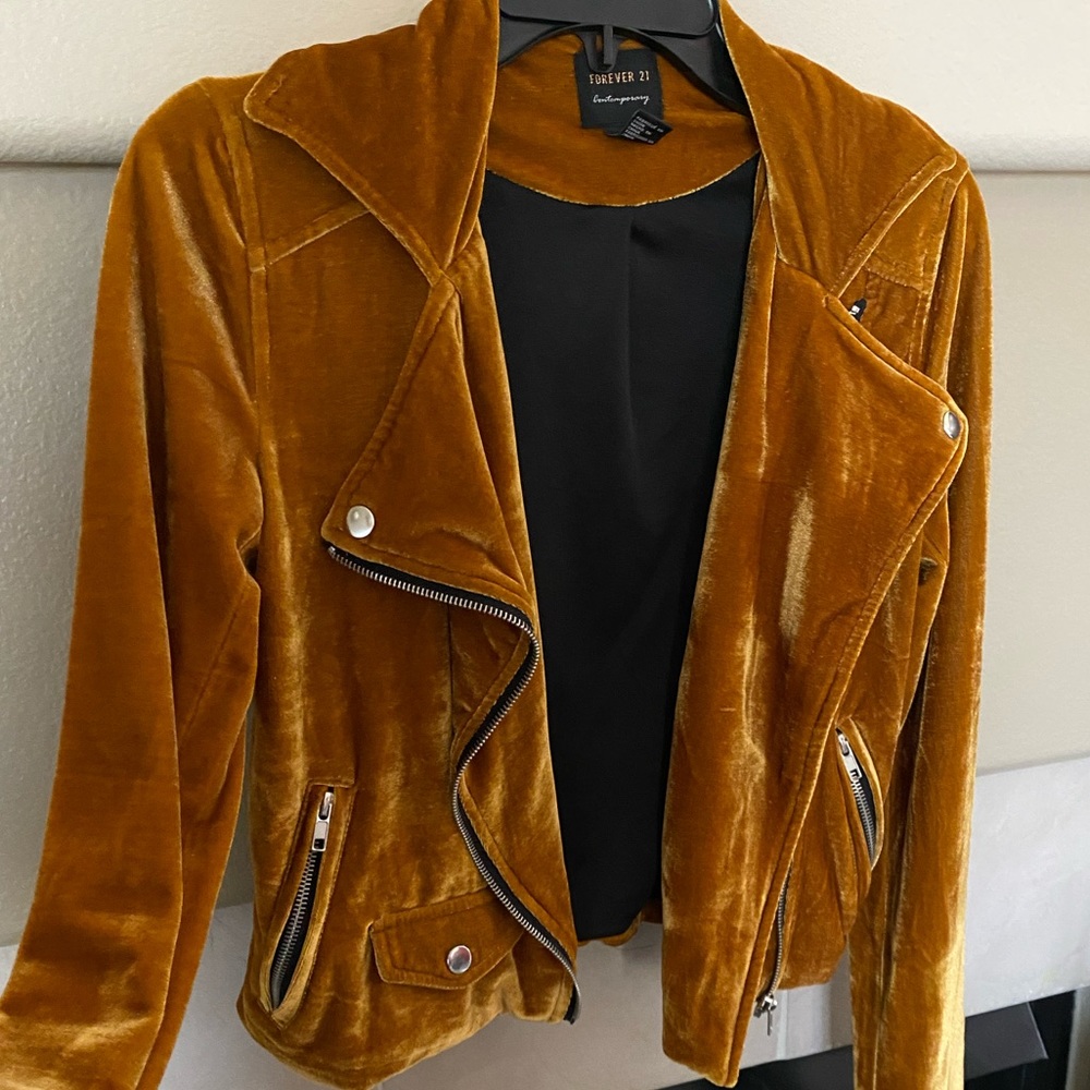 Velvet jacket - Picture 2 of 4